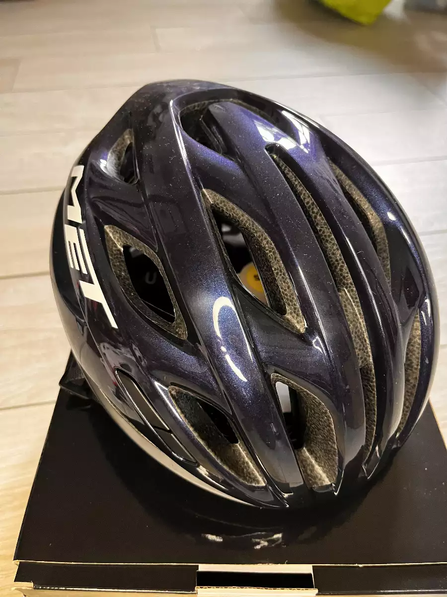 Casque Met Estro bleu foncé